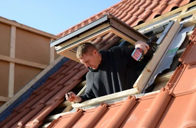Pose de fenêtres de toit Velux à Genay